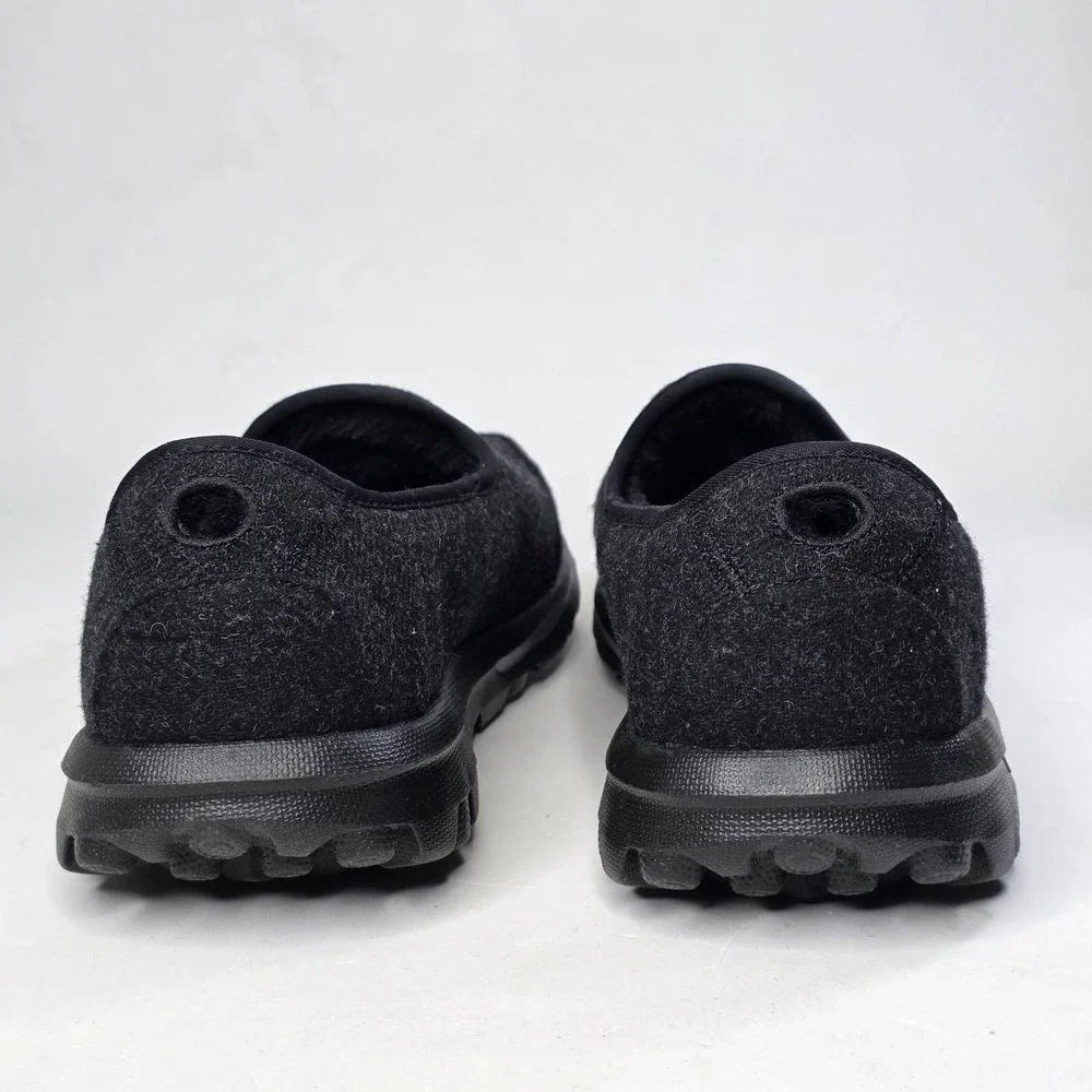 Skechers GOwalk Shoes Women's 11 Black Faux Fur Memory Form Slip On Slippers NEW